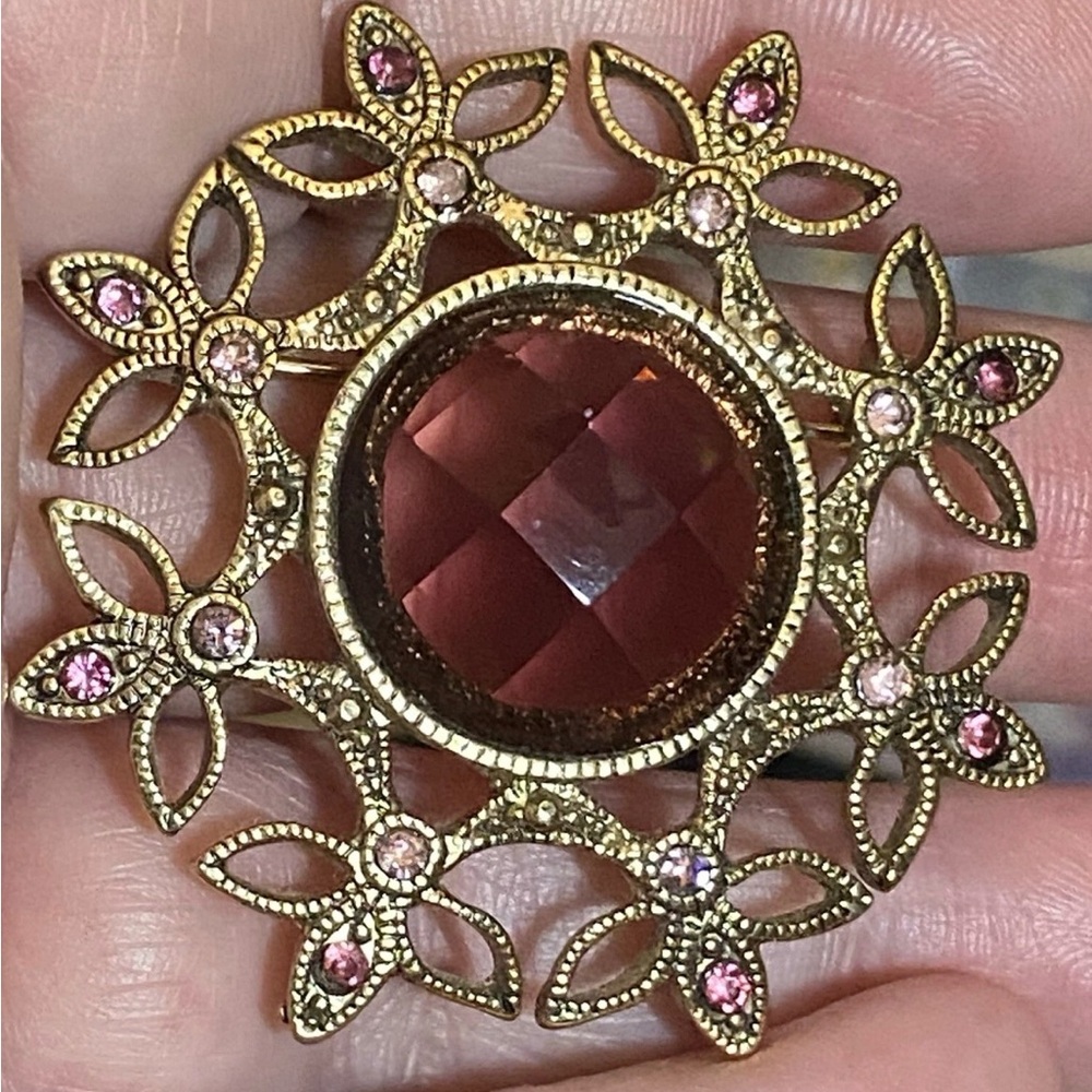 103 Vintage Ornate Rhinestone Brooch